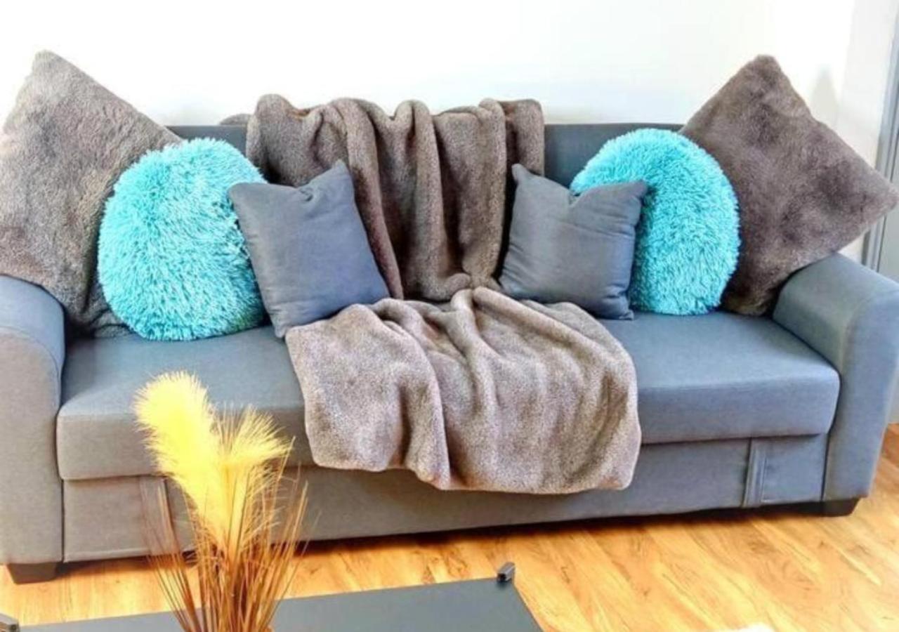 Comfortable 3 Bedrooms Leeds Beach House - Ideal For Family And Contractors - Free Parking For 2 Cars Екстериор снимка